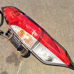 2019-2020-2021-2022 TOYOTA COROLLA LE ✅️✅️✅️💯👌LH DRIVER SIDE TAILLIGHT [OEM] 