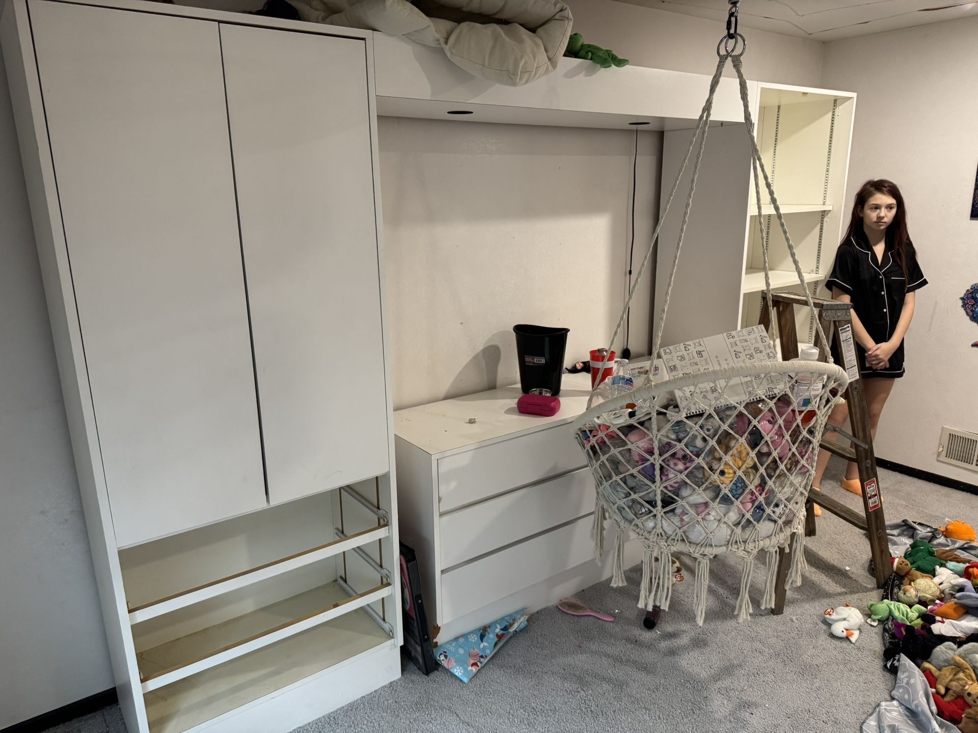 Amazing Dresser Set For Cheap!!