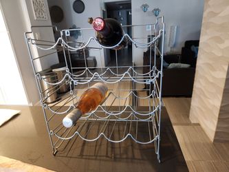 Metal wine / tumbler / water bottle racks