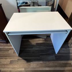 White Desk - Rectangular Shape 