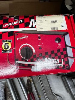 DYNAMITE Mega 1 RC Quick Charger Battery Charger DYN4010 With Original Box