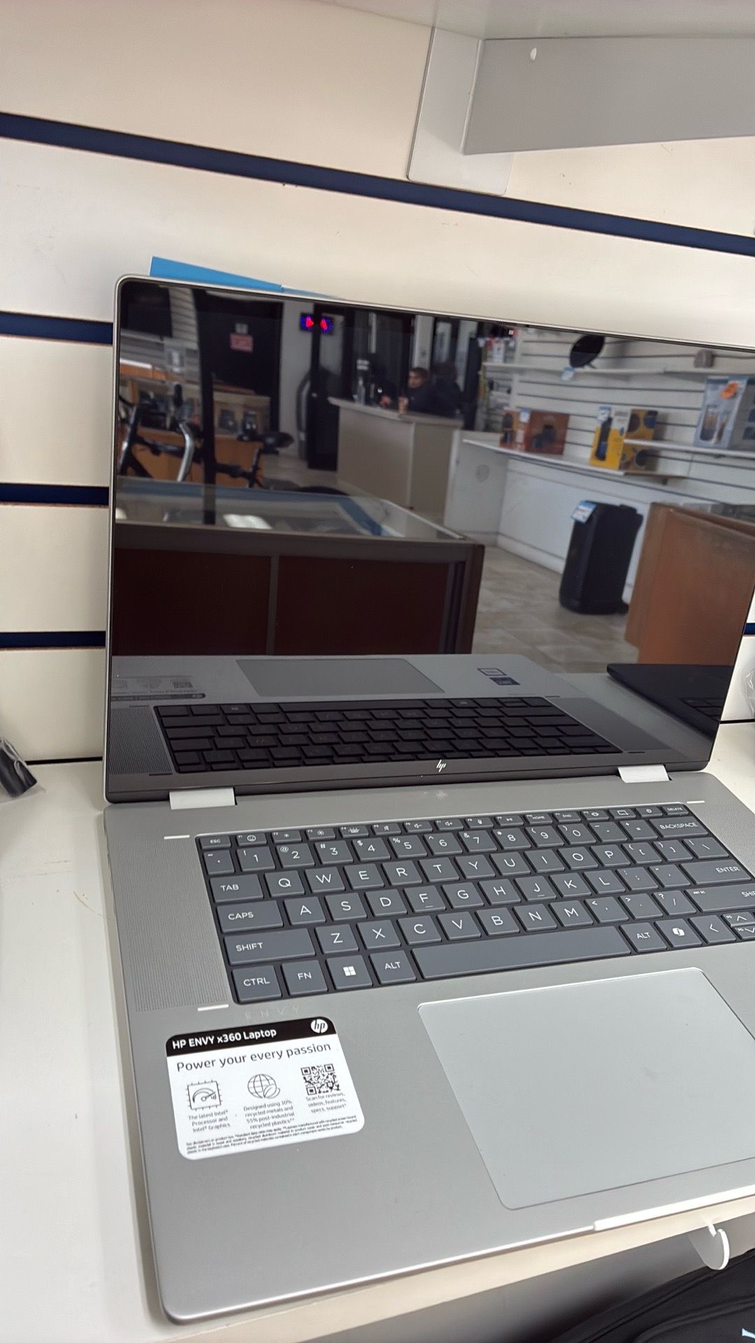 HP ENVY X360 2-1