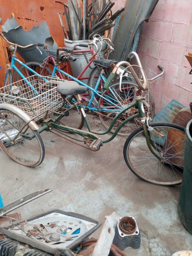 1960's Schwinn Tricycle