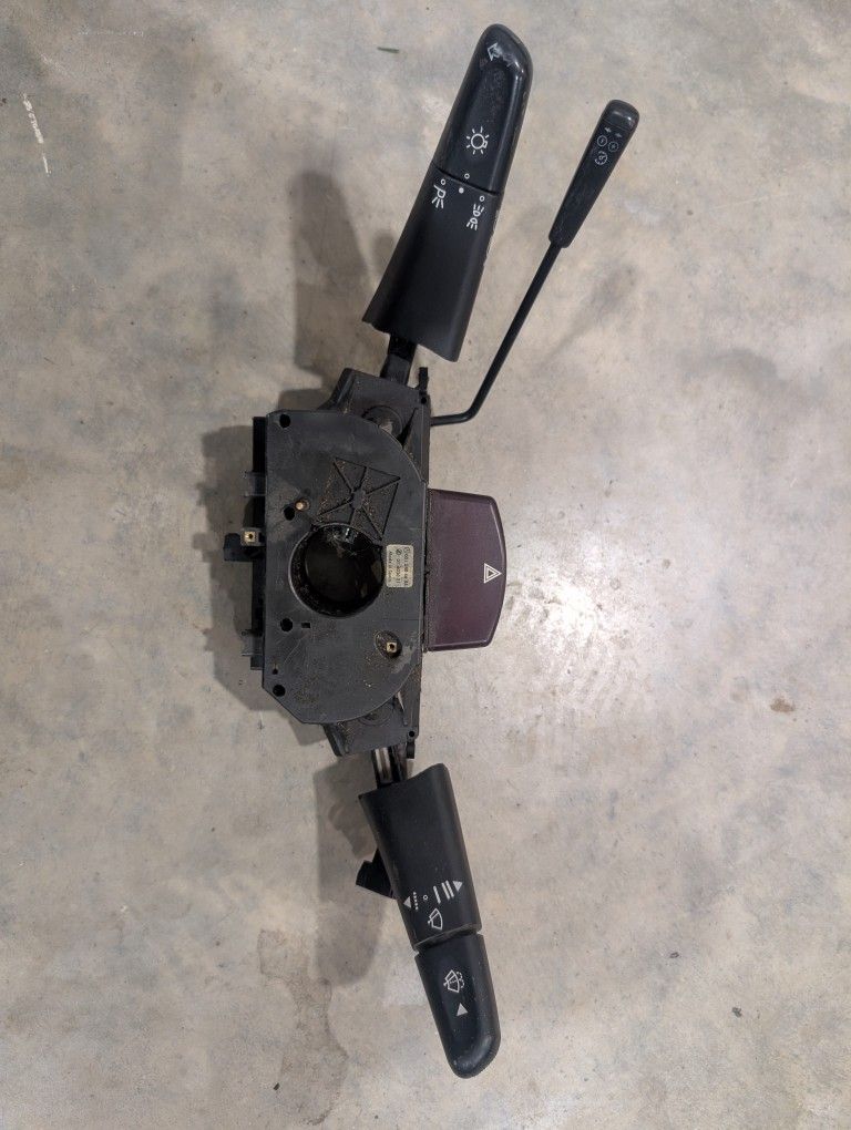 2002-2006 DODGE SPRINTER TURN SIGNAL & CRUISE & WIPER SWITCH