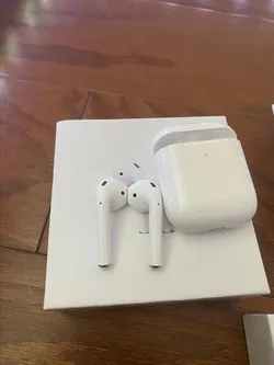 Apple AirPods with Charging Case
