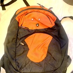 BACKPACK 🎒 (SHAPE & Condition:8/10
