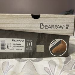 Size 10 Toddler Bear paw Boots
