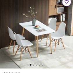 White Table And chairs 