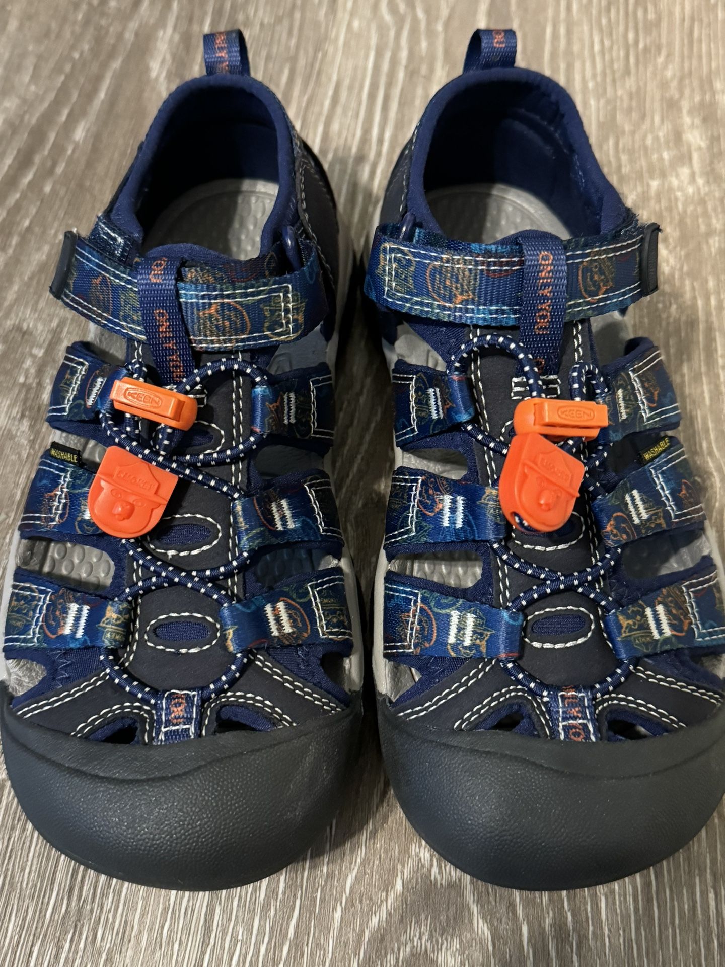 NWOT Boy’s Keen Smokey Bear Sandals - 3