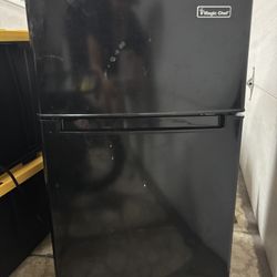 Magic Chef Fridge 