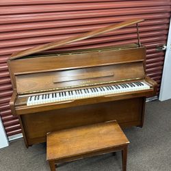 Yamaha M1 Piano 