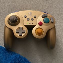 Gold Wireless GameCube Controller 