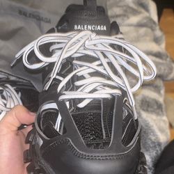 balenciaga tracks 2021 triple black