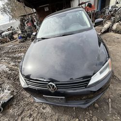 2014 Volkswagen Jetta FOR PARTS ONLY!!!