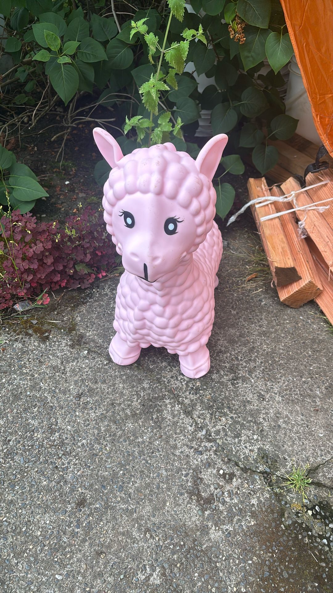 Free Blow Up Sheep