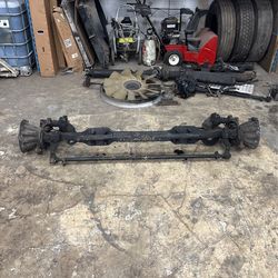 Volvo Front Assembly Axle Hubs, Steering Knocked