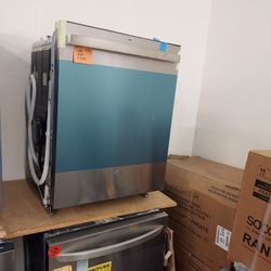 GE Top Control Dishwasher (Stainless Steel)