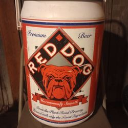 Ice Chest "Red Dog"