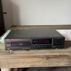 Technics SL-PG340 CD Player