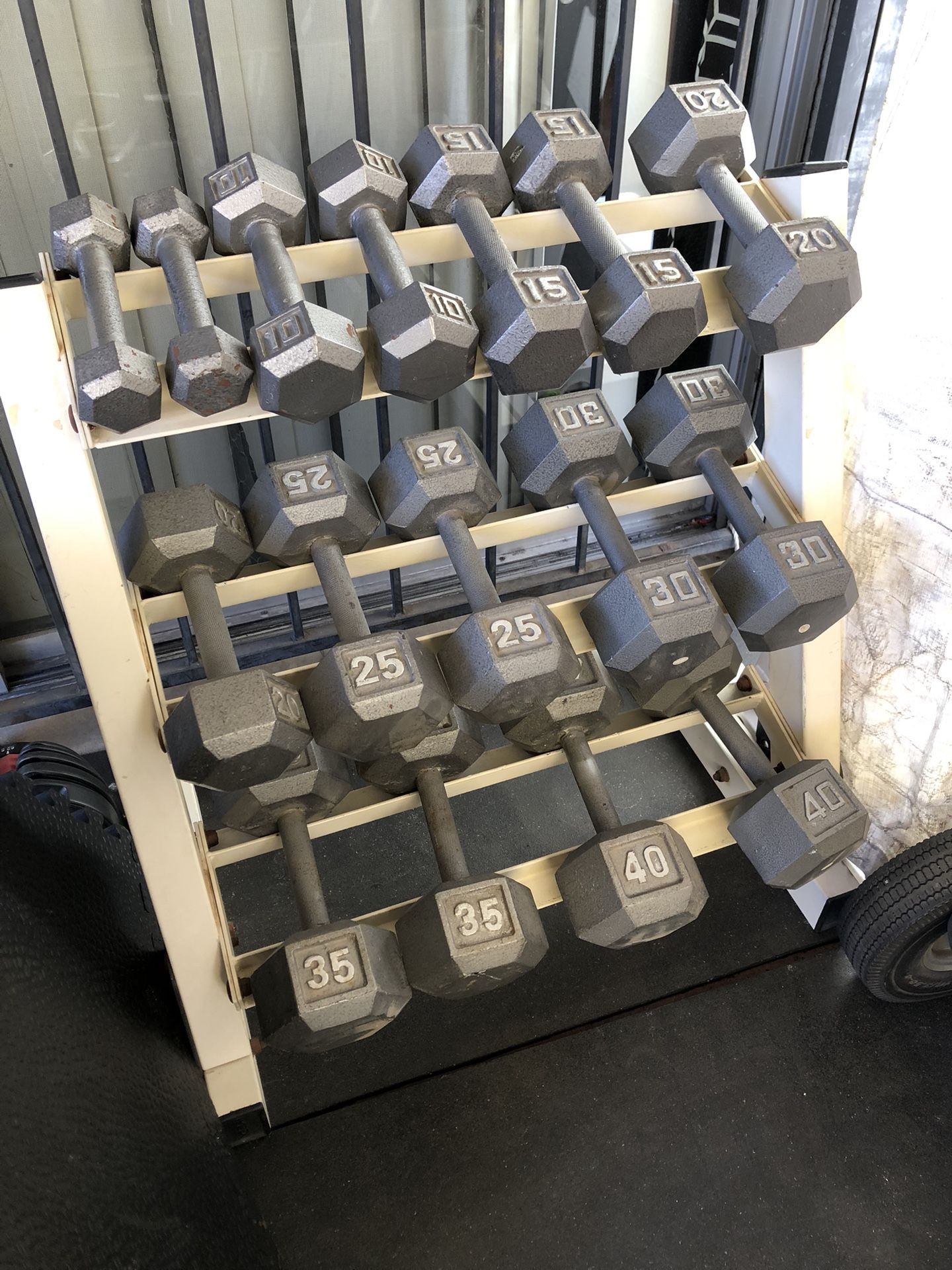 Dumbbell Set With Rack