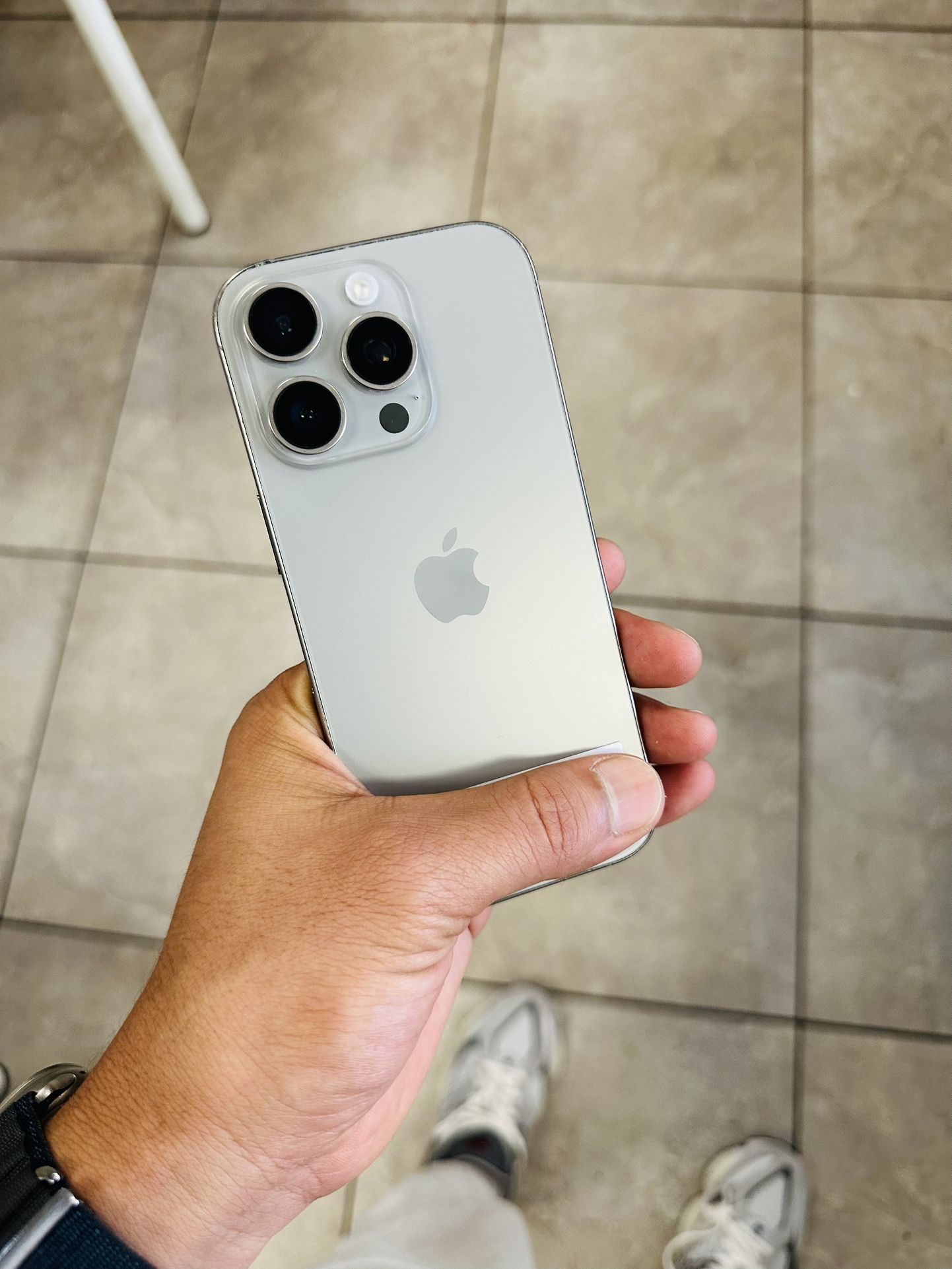 iPhone 16 Pro Unlocked 256GB