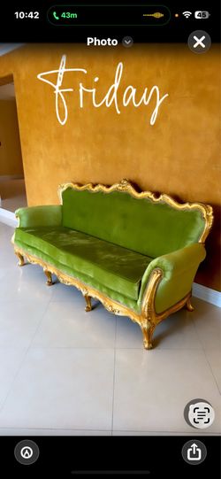 Italian living room set