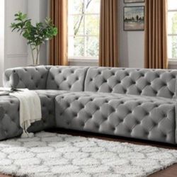 Brand New Light Gray Gorgeous L-shaped Modern Design Sectional Sofa