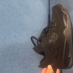 Jordan 4’s Black Cat
