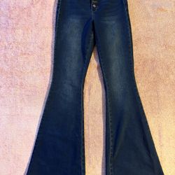 flared jeans