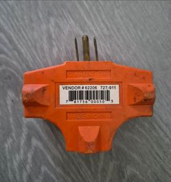 3 Outlet T Shaped Wall Plug Grounding Adapter Splitter Extender Triple Tap Orange