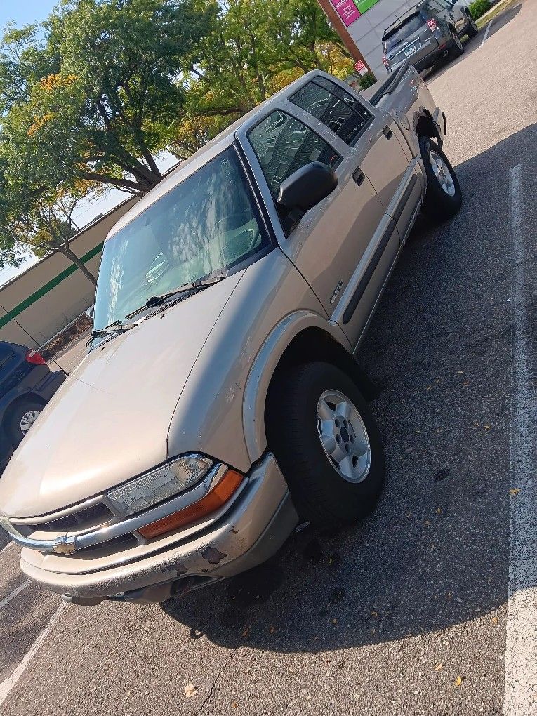 2004 Chevrolet S-10