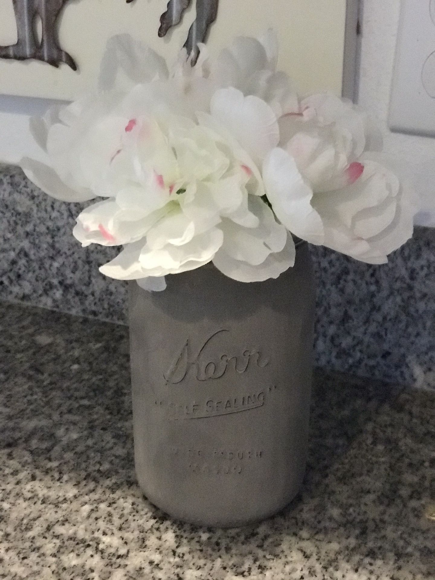 Mason jar with🌺