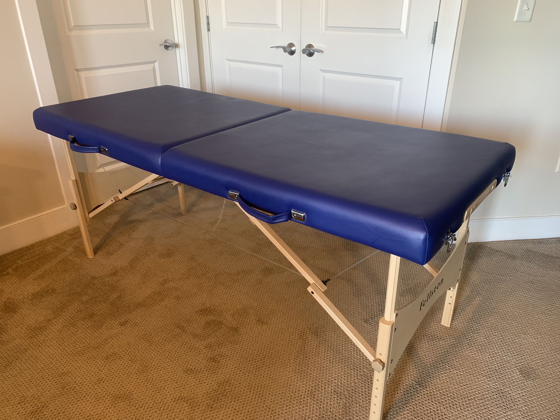 Fellston Massage Table