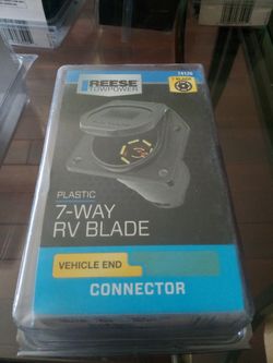 Plastic 7-way RV blade vehicle end