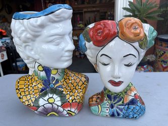 Macetas hombre y mujer nuevas muy hermosas ,Altura hombre 13 pulgadas ,Altura mujer 11 pulgadas nuevas muy hermosas presio por x las 2 piezas $60