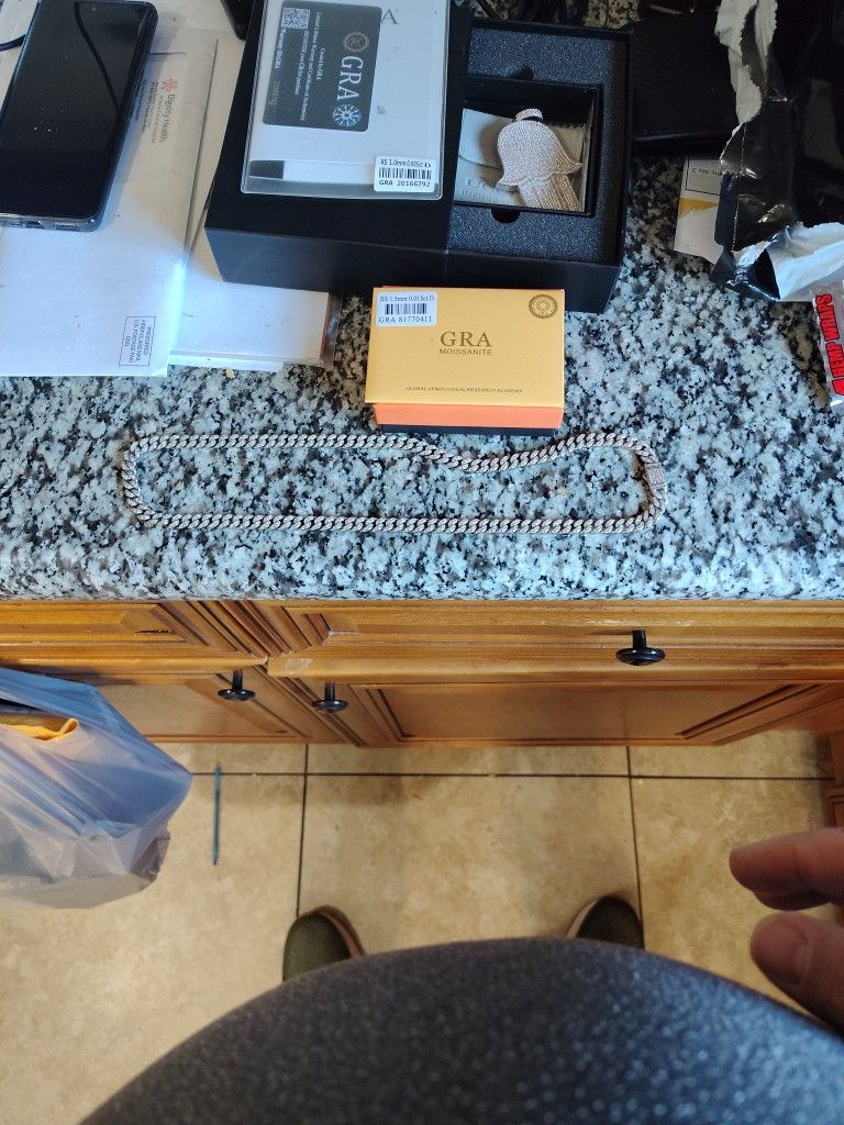 24 I inch 8mm 925 Silver Mossanite Chain With Certification