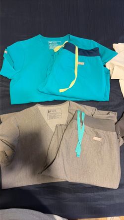 Figs uniforms