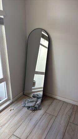 Free stand alone mirror  curtains