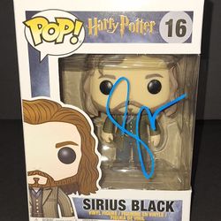 🔥 Gary Oldman autographed Funko Beckett COA 🔥
