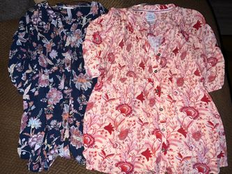 Women’s clothes sir Large / L - shirts, shorts, jean jacket, hoodie