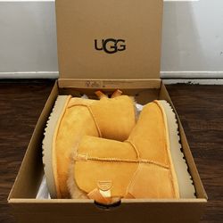 Brand New Women’s Ugg Bailey Mini ii Bow Boots 