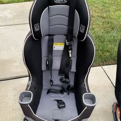  Graco Convertible Car seat