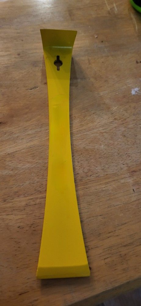9 1/2 INCH PRY BAR