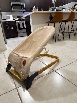 Baby Bouncer Seat with Mesh Fabric