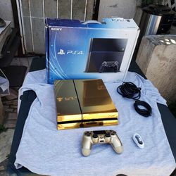 Gold Chrome Playstation 4 Customize PS4 500GB with Gold controller $180! GTA5 $20! Or combo deal $280!