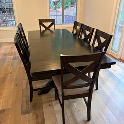 Living Spaces Dining Set: Butterfly Leaf Table + 8 Chairs