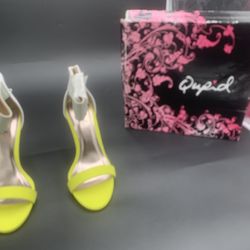 Qupid High Heels (6/half) 