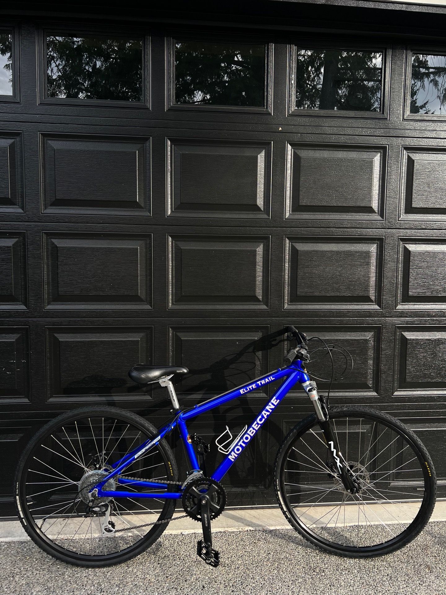 Motobecane Elite Trail Mountain Bike