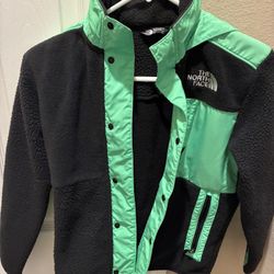 Boys North Face Fleece Jacket Size M