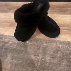 Ugg “Disquette Black”